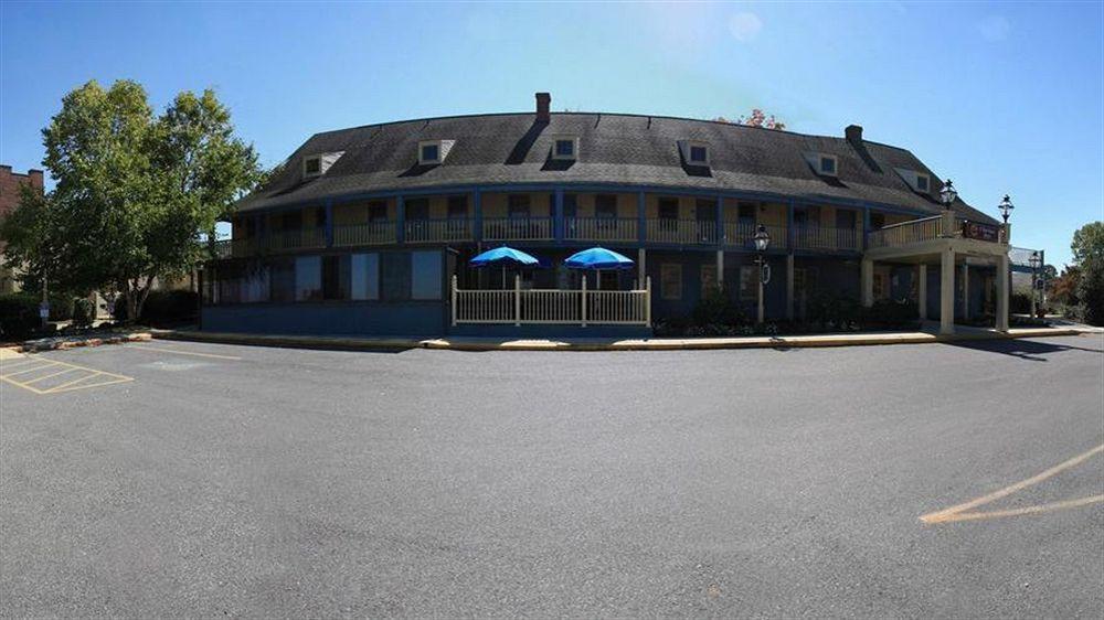 Clarion Inn Strasburg - Lancaster Buitenkant foto
