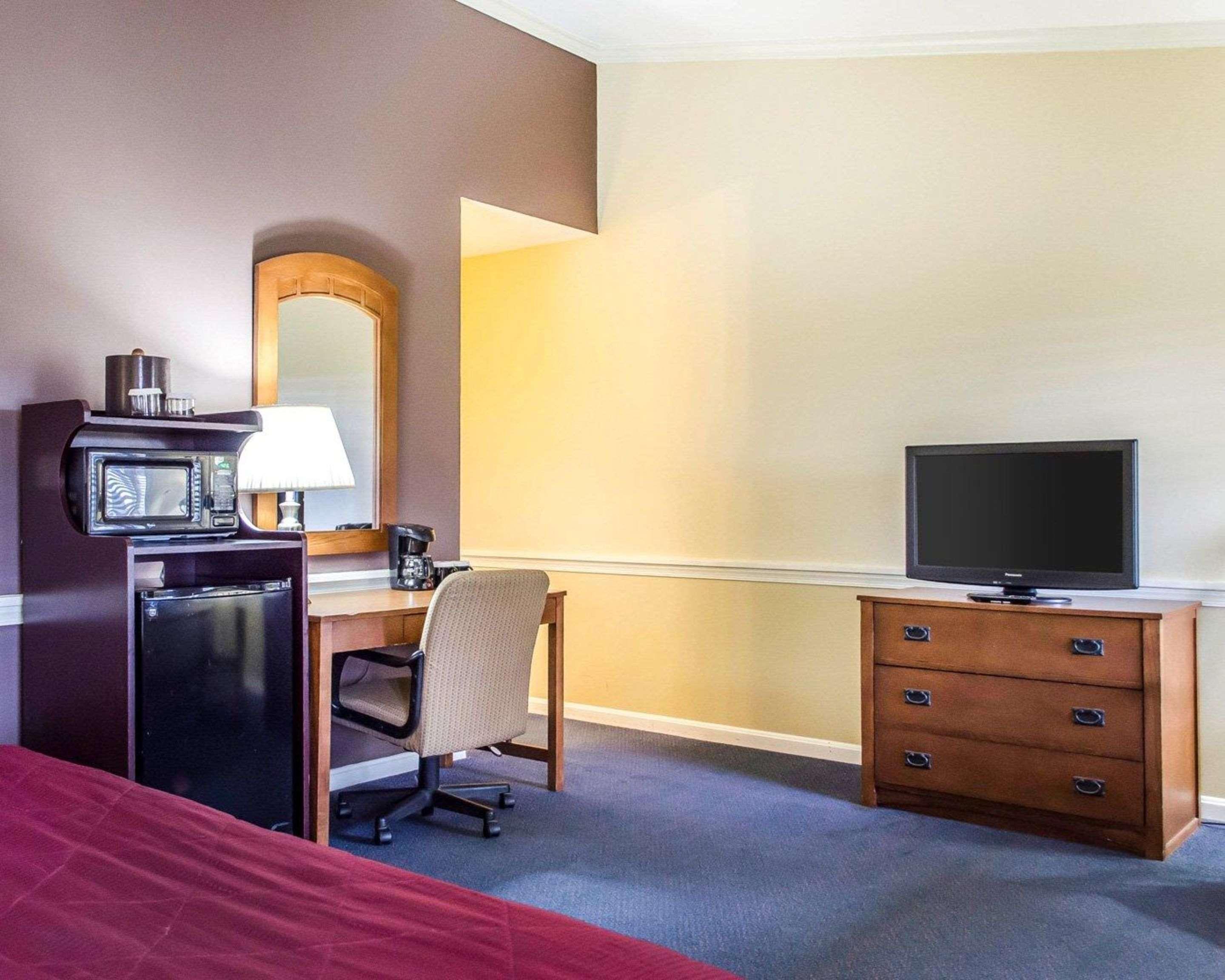 Clarion Inn Strasburg - Lancaster Buitenkant foto