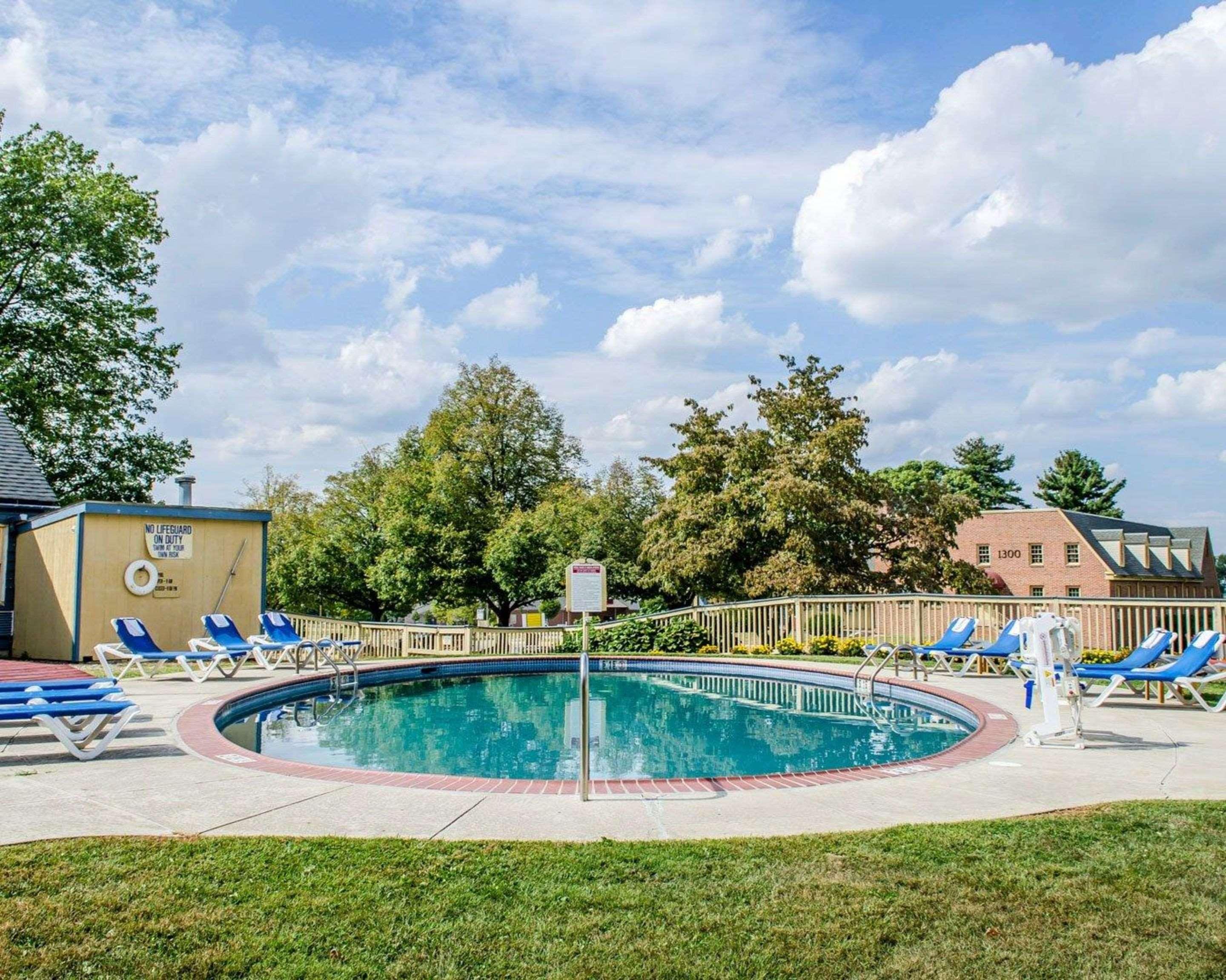 Clarion Inn Strasburg - Lancaster Buitenkant foto