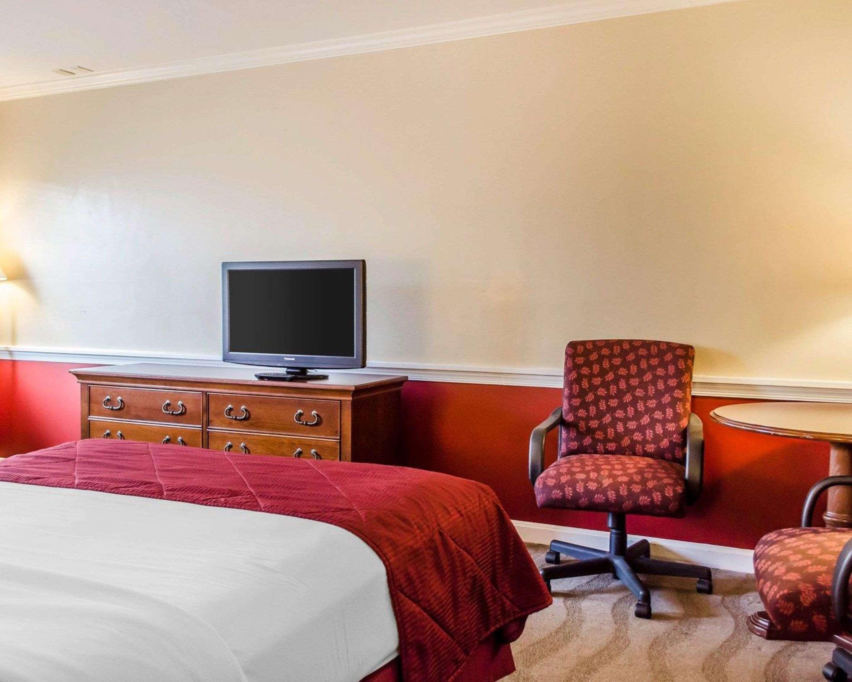 Clarion Inn Strasburg - Lancaster Buitenkant foto