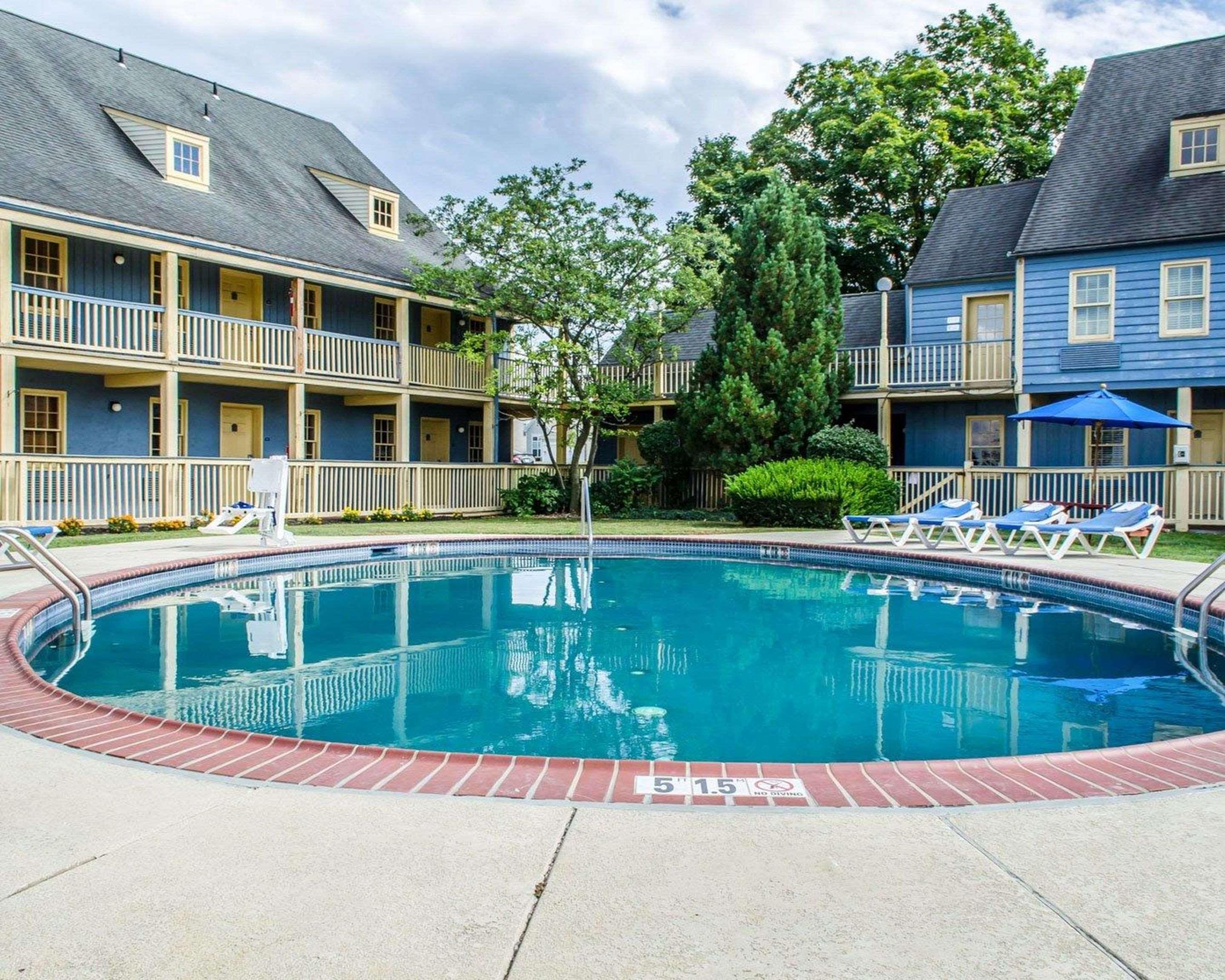 Clarion Inn Strasburg - Lancaster Buitenkant foto