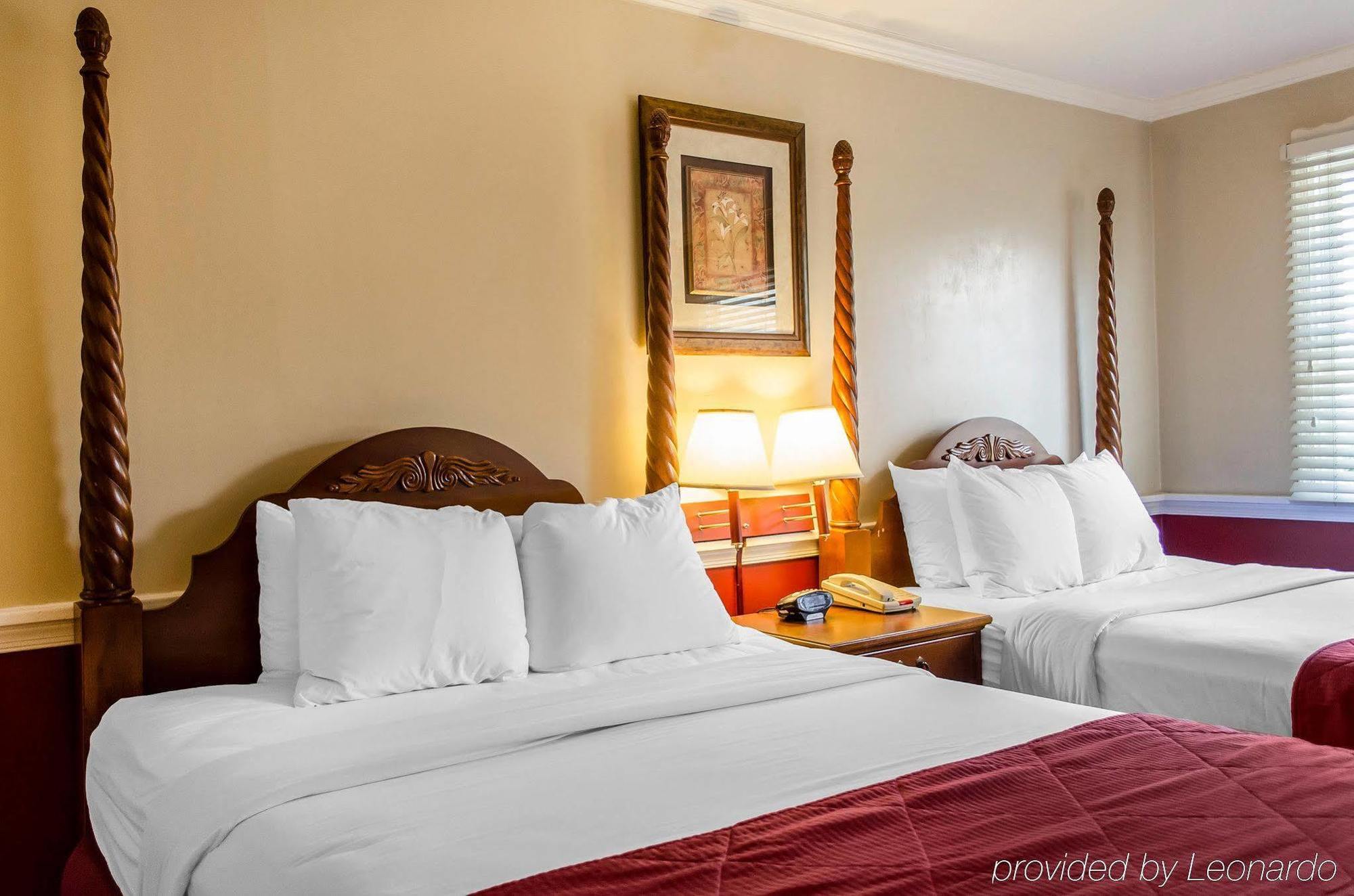 Clarion Inn Strasburg - Lancaster Buitenkant foto